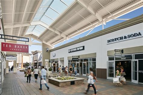 Welcome to the Ultimate Guide to the Livermore Outlets Drive