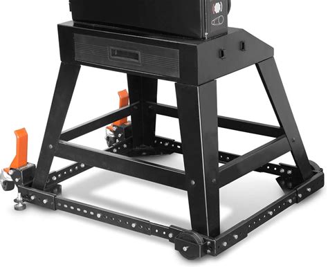 Wen Mobile Base: A Versatile Solution for Flexible Workspaces