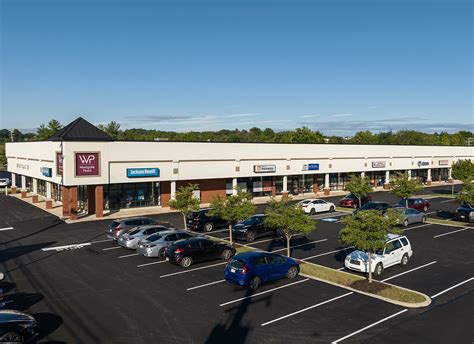 Westgate Plaza: A Retail Haven