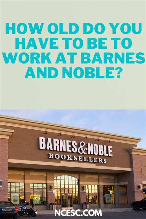 What are the benefits of working at Barnes & Noble?