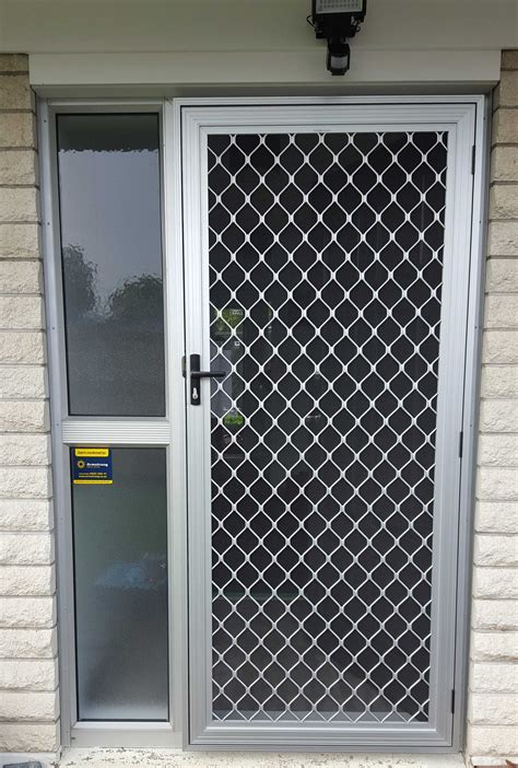 What is a Screen Door Guard?