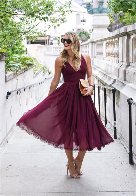 What to Consider When Choosing an October Wedding Guest Dress