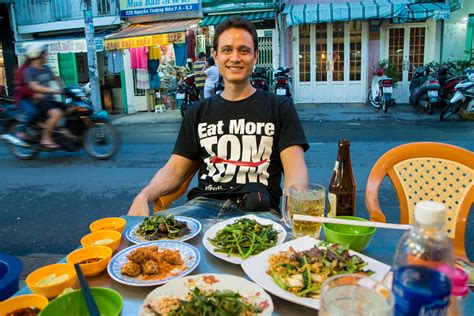 What to Eat in Ho Chi Minh City: 8 Underrated Dishes You Must Try