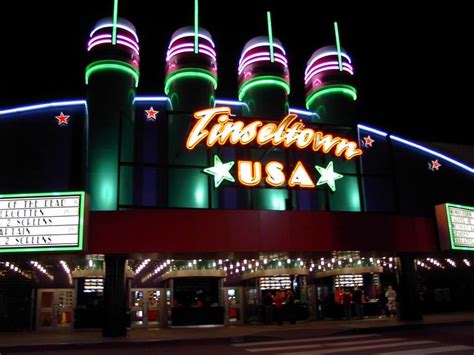 What to Expect at Tinseltown Movie Theater