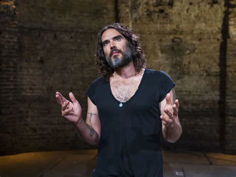 What to Expect from Russell Brand's US Tour