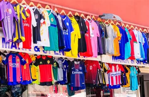 What to Look for When Buying a Soccer Jersey