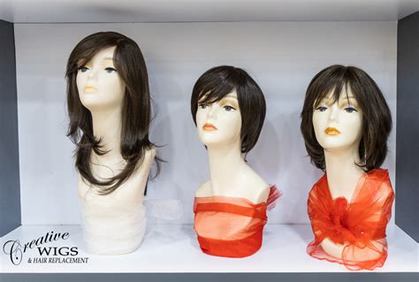 What to Look for When Choosing an Online Store Wig