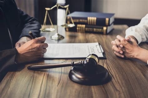 What to Look for in a Criminal Attorney