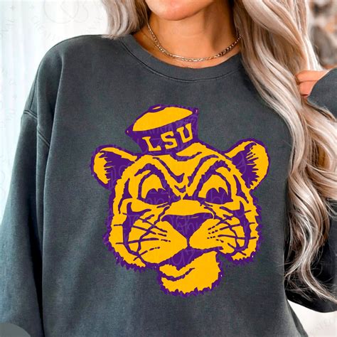 What to Look for in an LSU Shirt