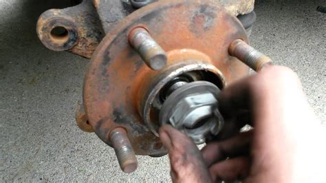 Wheel Bearing Woes? Get the Scoop on 2010 Ford Focus Wheel Bearings