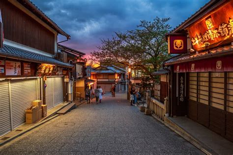 Where to Stay in Kyoto with Family: A Comprehensive Guide