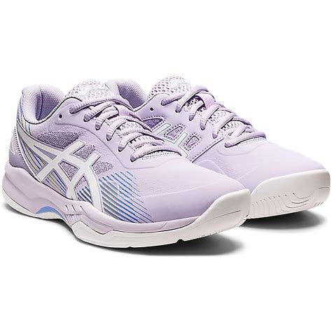 White Asics Shoes: The Perfect Versatile Shoe