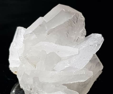 White Calcite: A Symbol of Purity and Clarity