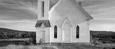 White on White: Churches of Rural New England Doc