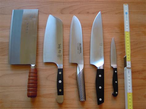 Why Chinese Knives with Wavy Blades Matter