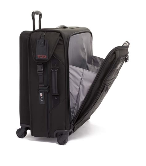 Why Choose a Tumi Garment Bag?