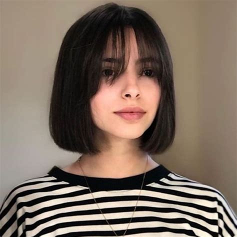 Why Choose a Wavy Wig Bob?