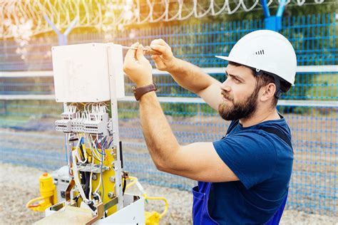 Why Electrical Contractors Need Insurance