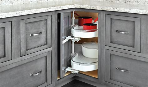 Why Lazy Susan Corner Base Cabinets Matter