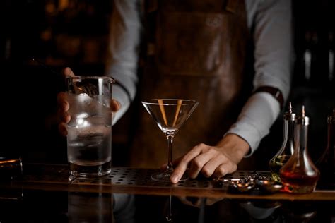 Why Mixology Matters: The Benefits of Mastering the Craft