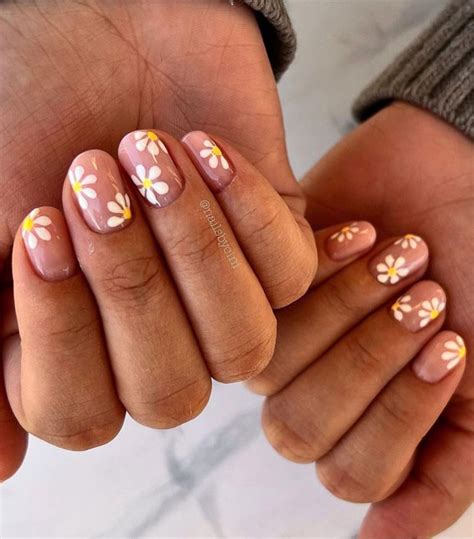 Why Nail Art Flowers Matter