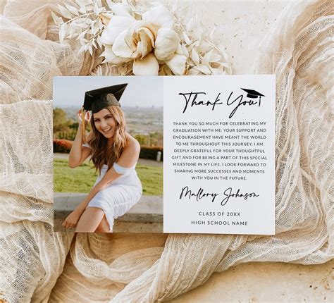 Why Photo Thank You Cards for Graduation are a Classy Choice