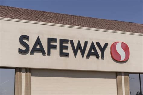 Why Shop at Safeway?