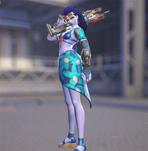 Widowmaker's Summer Skin: A Sun-Kissed Assassin