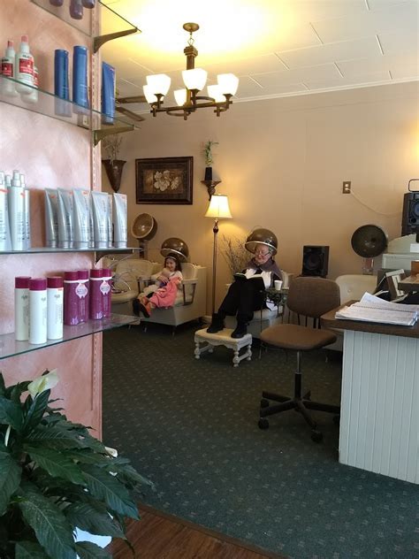 Wig Shops in Wausau: 8 Places for Perfect Hair