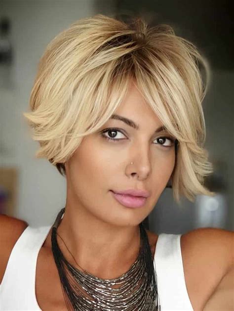 Wigs Short Hair Blonde Lace Front Wigs Synthetic Boycuts Natural Wavy Pixie Cut Wigs