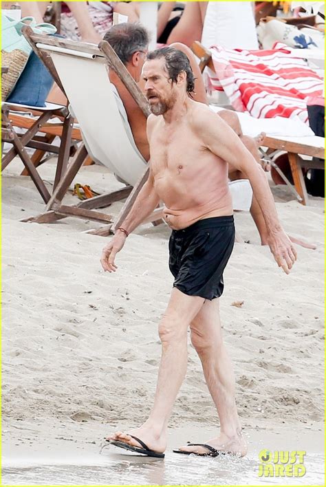 Willem Dafoe Shirtless