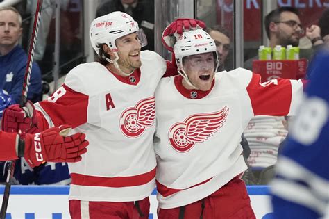 Wings Soar to Victory: A Comprehensive Guide to the Detroit Red Wings