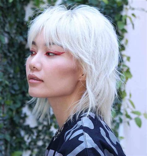 Wolf Cut Hairstyles: The Ultimate Guide to the Edgy Trend That's Taking Over