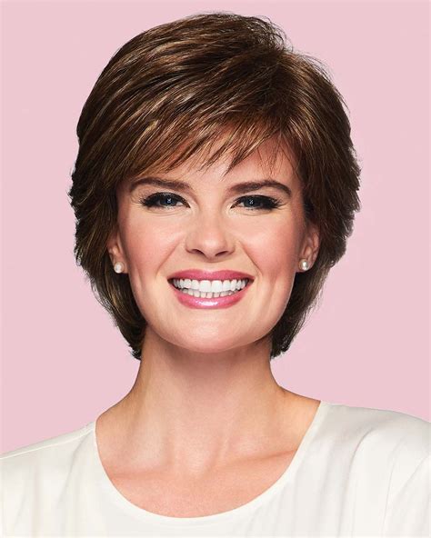 Women's Short Wigs: The Quintessential Accessory for Style and Confidence