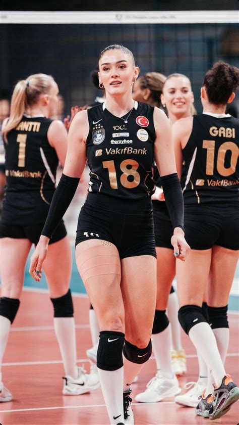 Women's Volleyball Outfits: Elevate Your Game with Style and Performance