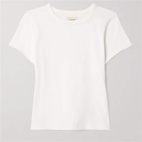 Women's White Tee Shirts: A Timeless Classic That's Always in Style