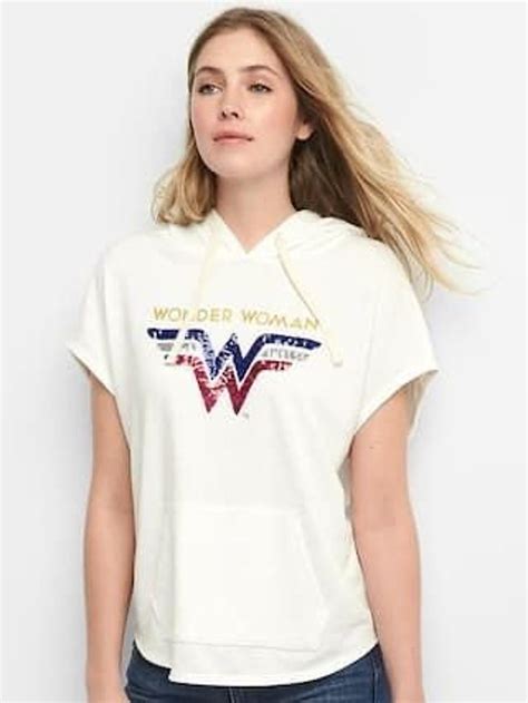 Women's Wonder Woman Sweatshirt: A Super Stylish Way to Show Your Love for the Amazonian Icon