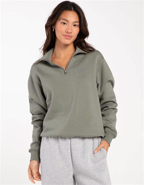 Women's Zipper Sweatshirts: A Versatile Wardrobe Staple