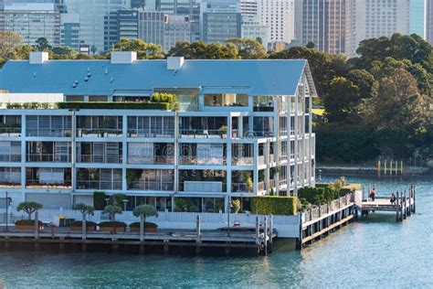 Woolloomooloo: A Comprehensive Guide to Sydney's Historic Waterfront Oasis