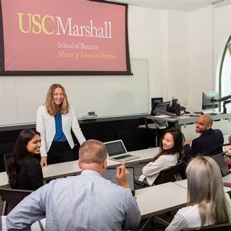 World-Renowned Faculty and Curriculum