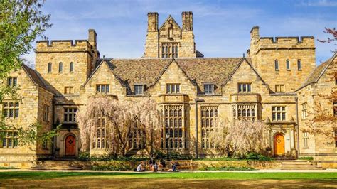 Yale College in ...... Reader