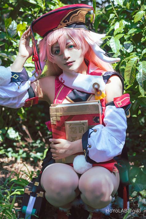 Yanfei Cosplay: A Guide to Embracing the Crimson Witch