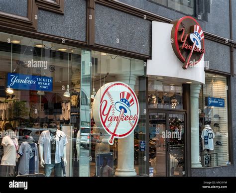 Yankees Official Team Store: