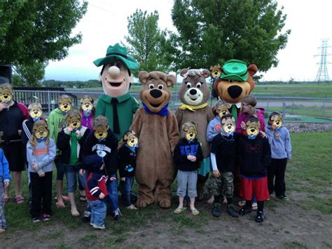 Yogi Bear in Sioux Falls, SD: 4 Ultimate Must-See Attractions