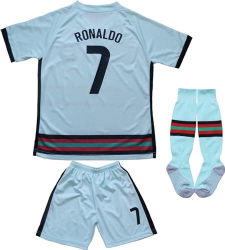 Youngsters Flocking to Ronaldo Youth Jerseys: An Insight into Youth Football Fever