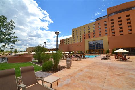 Your Ultimate Guide to Sandia Resort & Casino: A Luxurious Oasis in Albuquerque