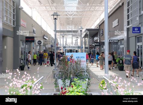 Your Ultimate Guide to the Premium Outlet Mall in Halton Hills: A Shopper's Paradise