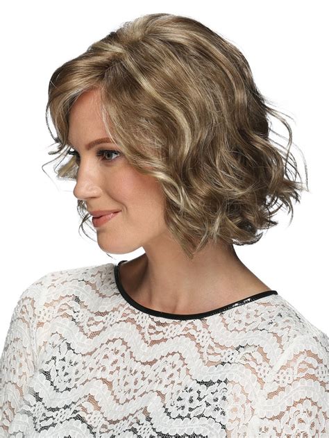 Youthful and Trendy: 2025's White Short Layers Full Lace Synthetic Wigs