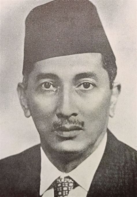 Yusof bin Ishak: The Father of Singapore