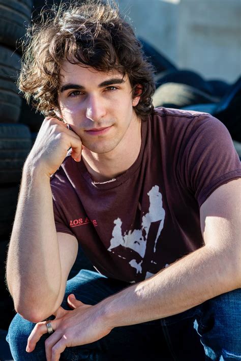 Zachary Gordon Tighnari: The Forest Ranger Who's Always Ready to Help